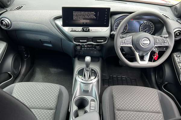2024 Nissan JUKE ST+ F16