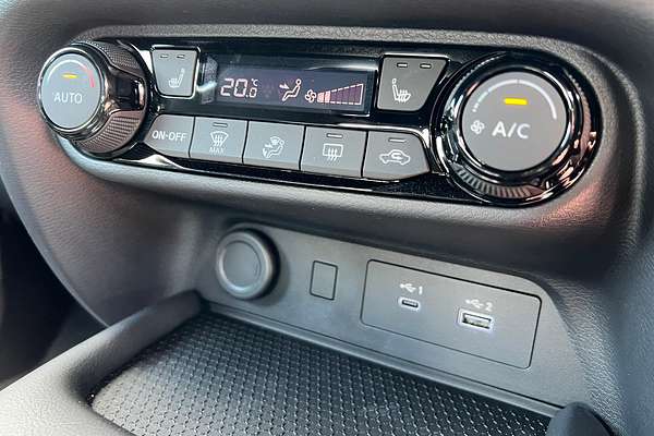 2024 Nissan JUKE ST+ F16