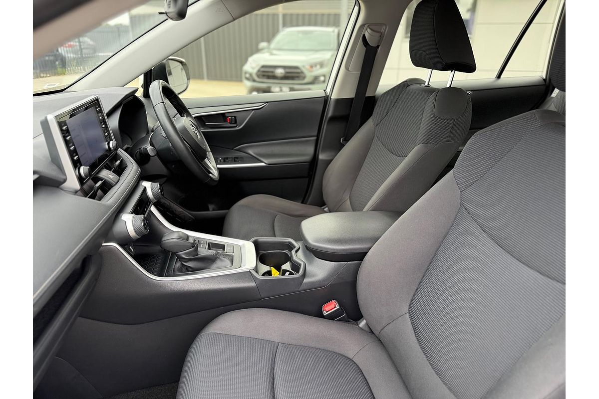 2021 Toyota RAV4 GX AXAH52R