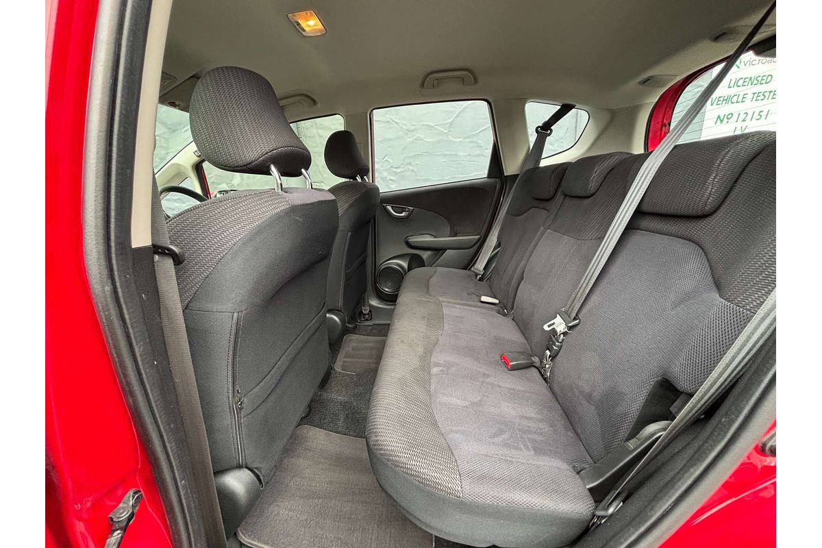 2014 Honda Jazz Vibe-S GE