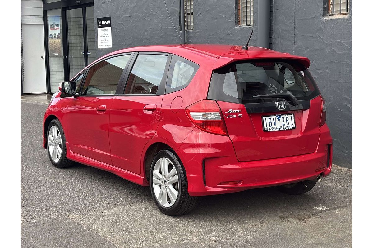 2014 Honda Jazz Vibe-S GE