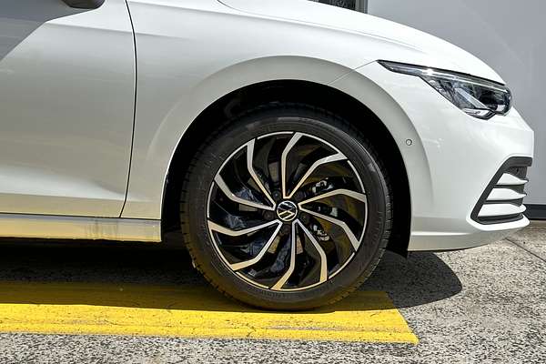 2024 Volkswagen Golf 110TSI Life 8