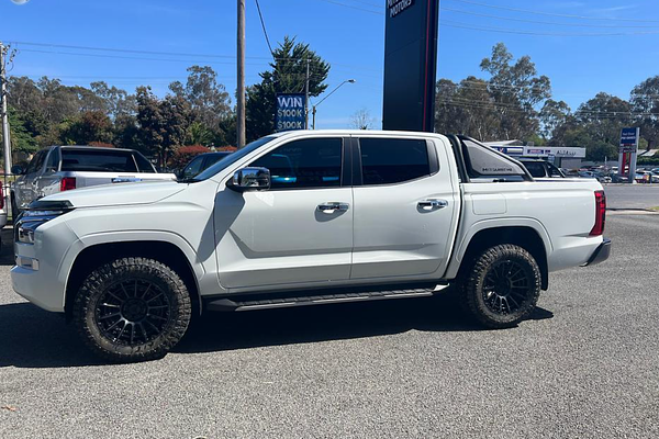 2024 Mitsubishi Triton GLS MV 4X4