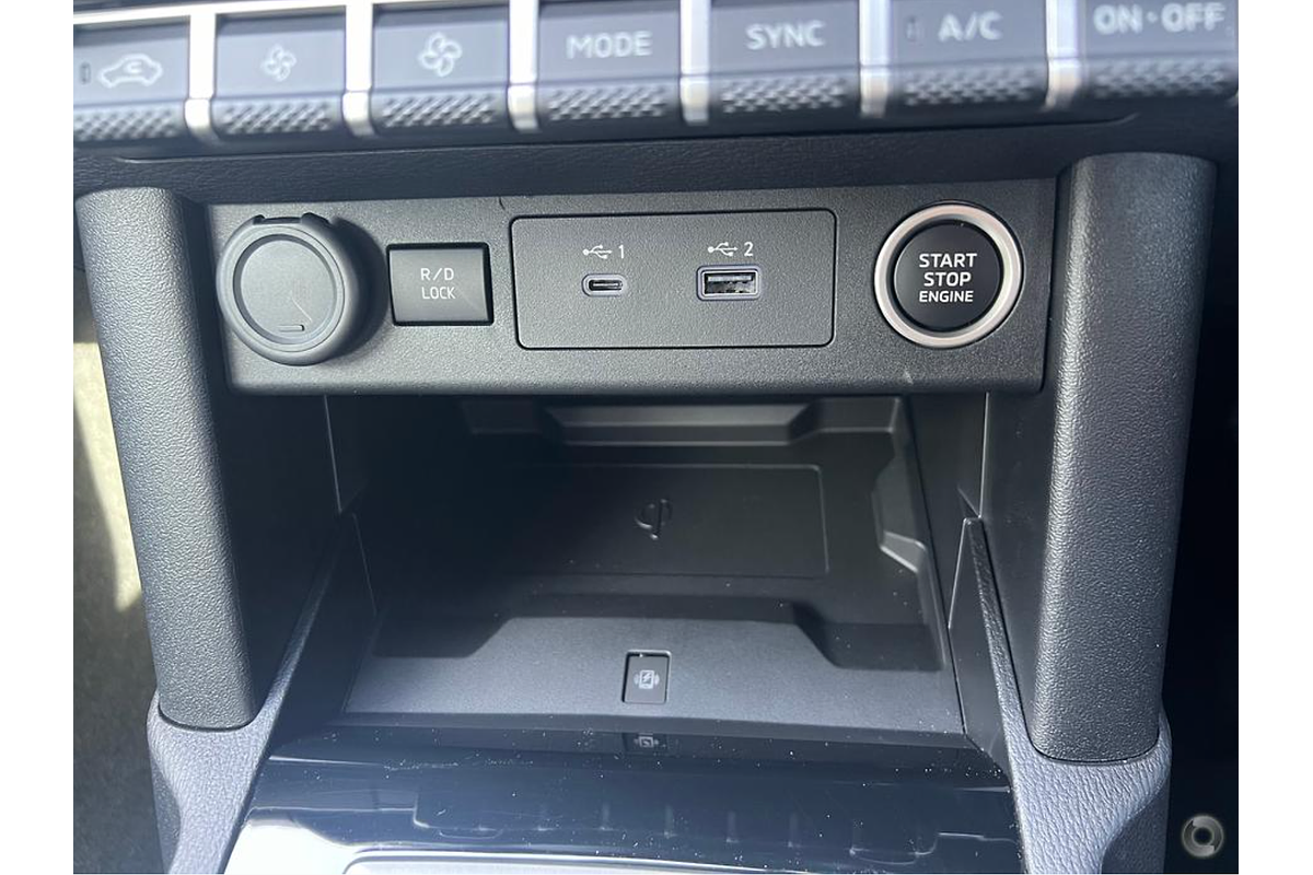 2024 Mitsubishi Triton GLS MV 4X4