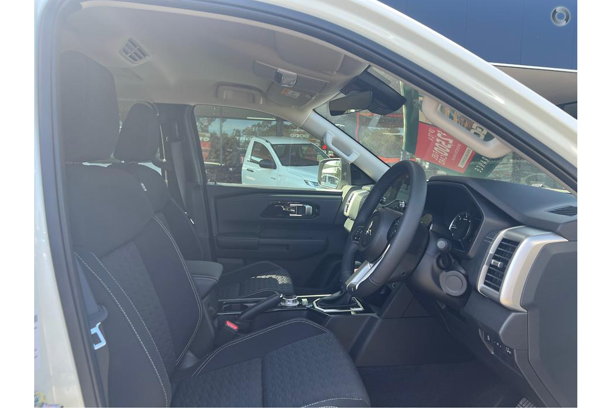 2024 Mitsubishi Triton GLS MV 4X4