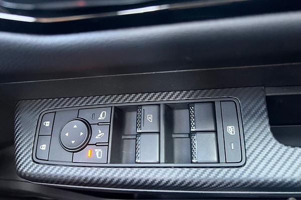 2024 Mitsubishi Triton GLS MV 4X4