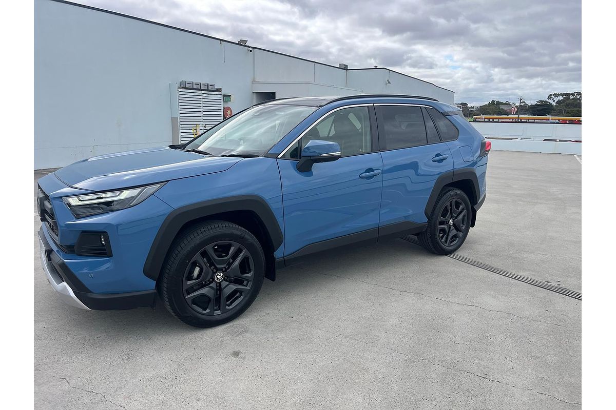 2023 Toyota RAV4 Edge AXAA54R