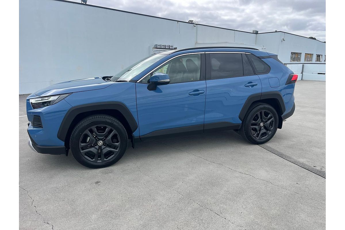 2023 Toyota RAV4 Edge AXAA54R