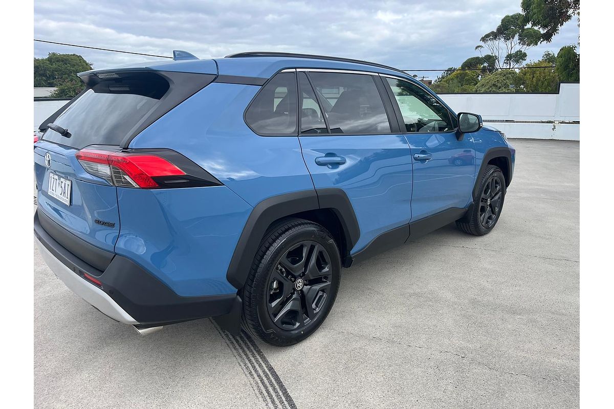 2023 Toyota RAV4 Edge AXAA54R