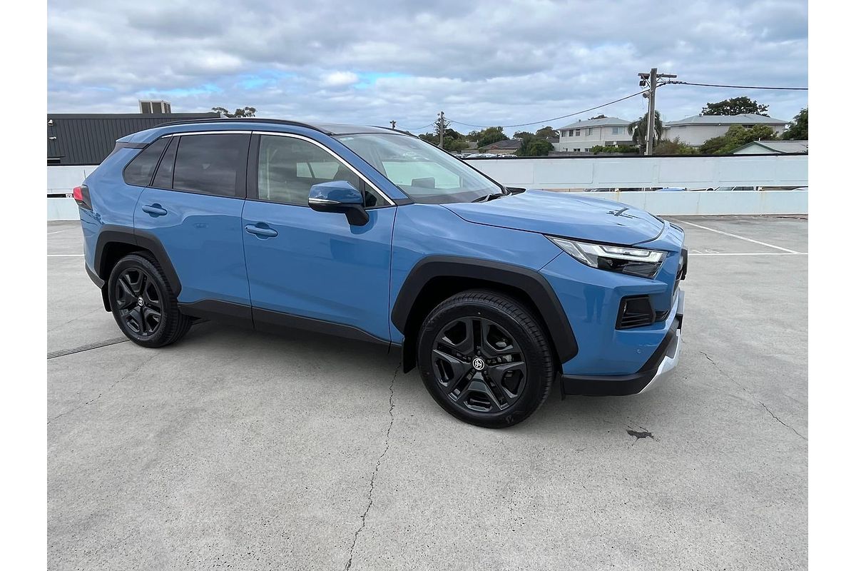 2023 Toyota RAV4 Edge AXAA54R