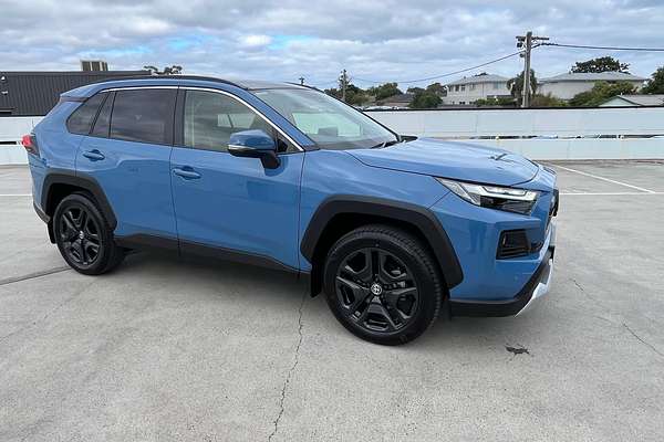 2023 Toyota RAV4 Edge AXAA54R