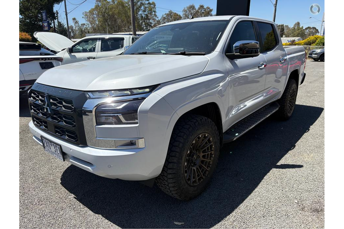 2024 Mitsubishi Triton GLS MV 4X4