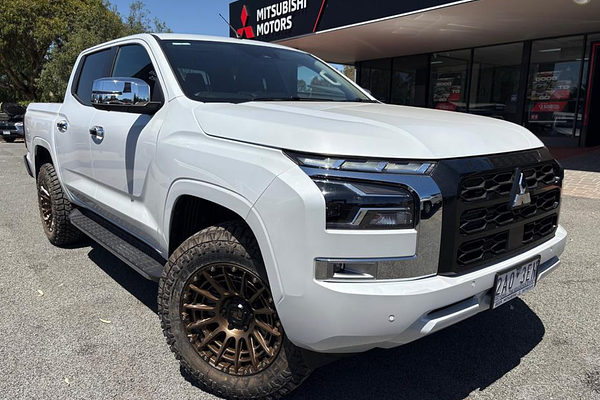 2024 Mitsubishi Triton GLS MV 4X4