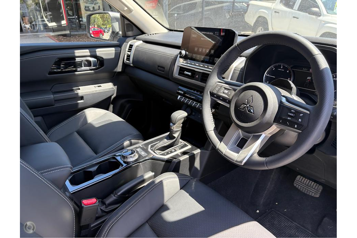 2024 Mitsubishi Triton GLS MV 4X4