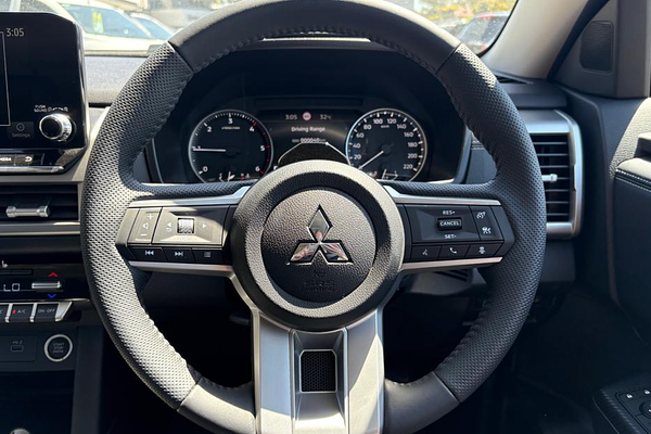 2024 Mitsubishi Triton GLS MV 4X4