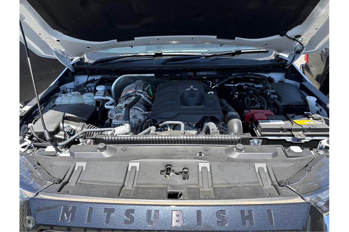 2024 Mitsubishi Triton GLS MV 4X4