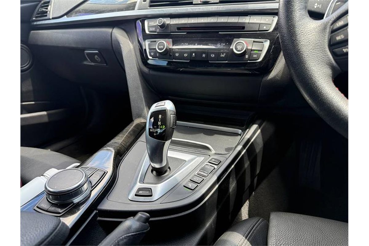 2017 BMW 3 30e SPORT LINE PHEV F30 LCI MY18