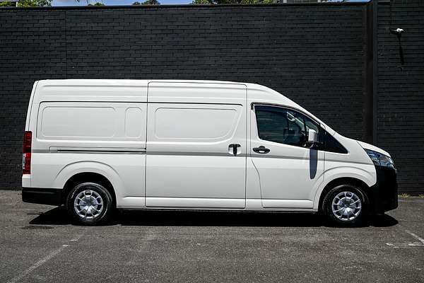 2020 Toyota Hiace GDH320R