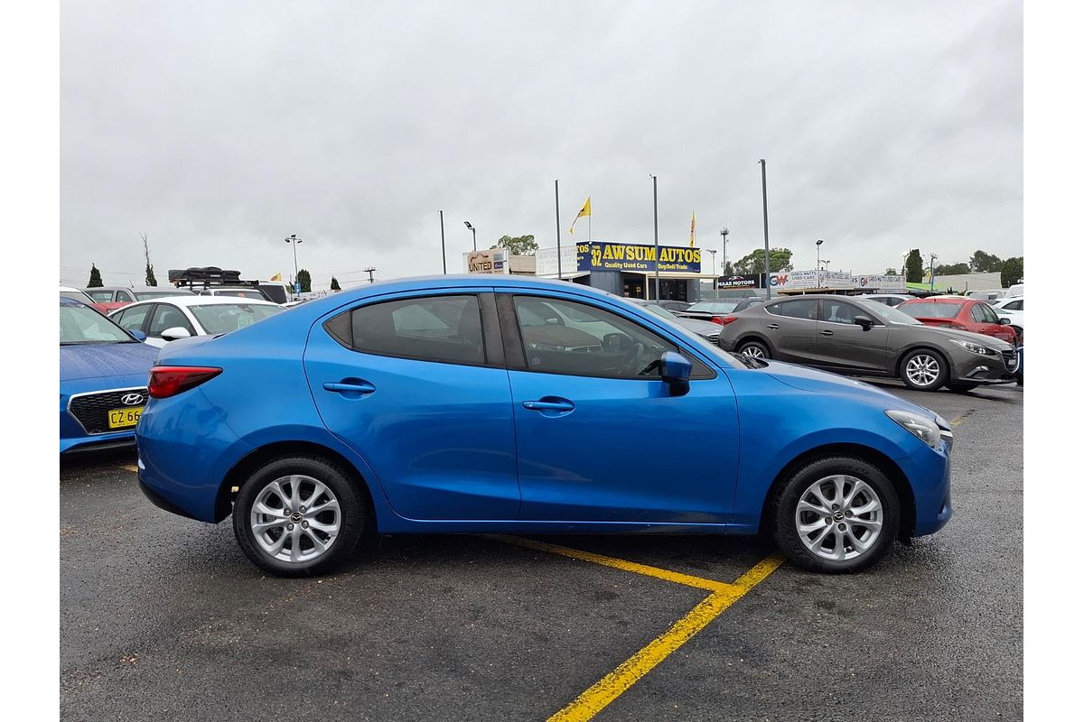 2015 Mazda 2 Maxx DL Series