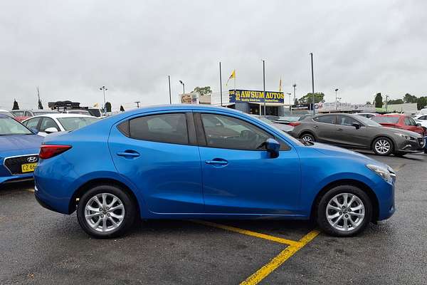 2015 Mazda 2 Maxx DL Series