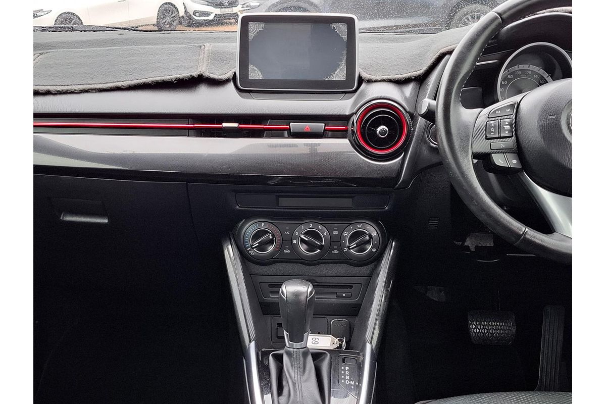2015 Mazda 2 Maxx DL Series