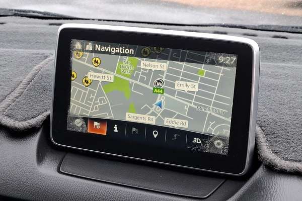 2015 Mazda 2 Maxx DL Series