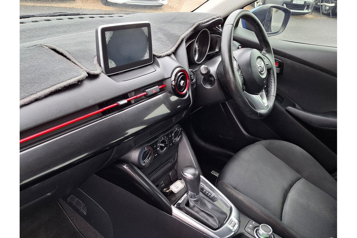 2015 Mazda 2 Maxx DL Series