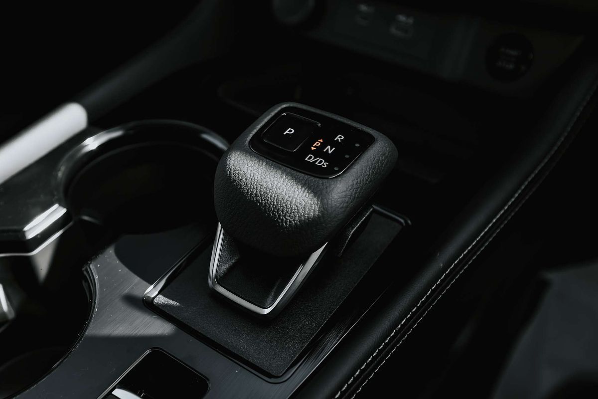 2024 Nissan X-TRAIL ST-L T33