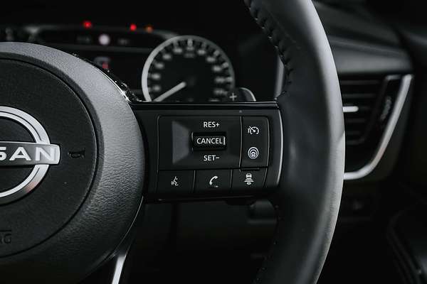 2024 Nissan X-TRAIL ST-L T33