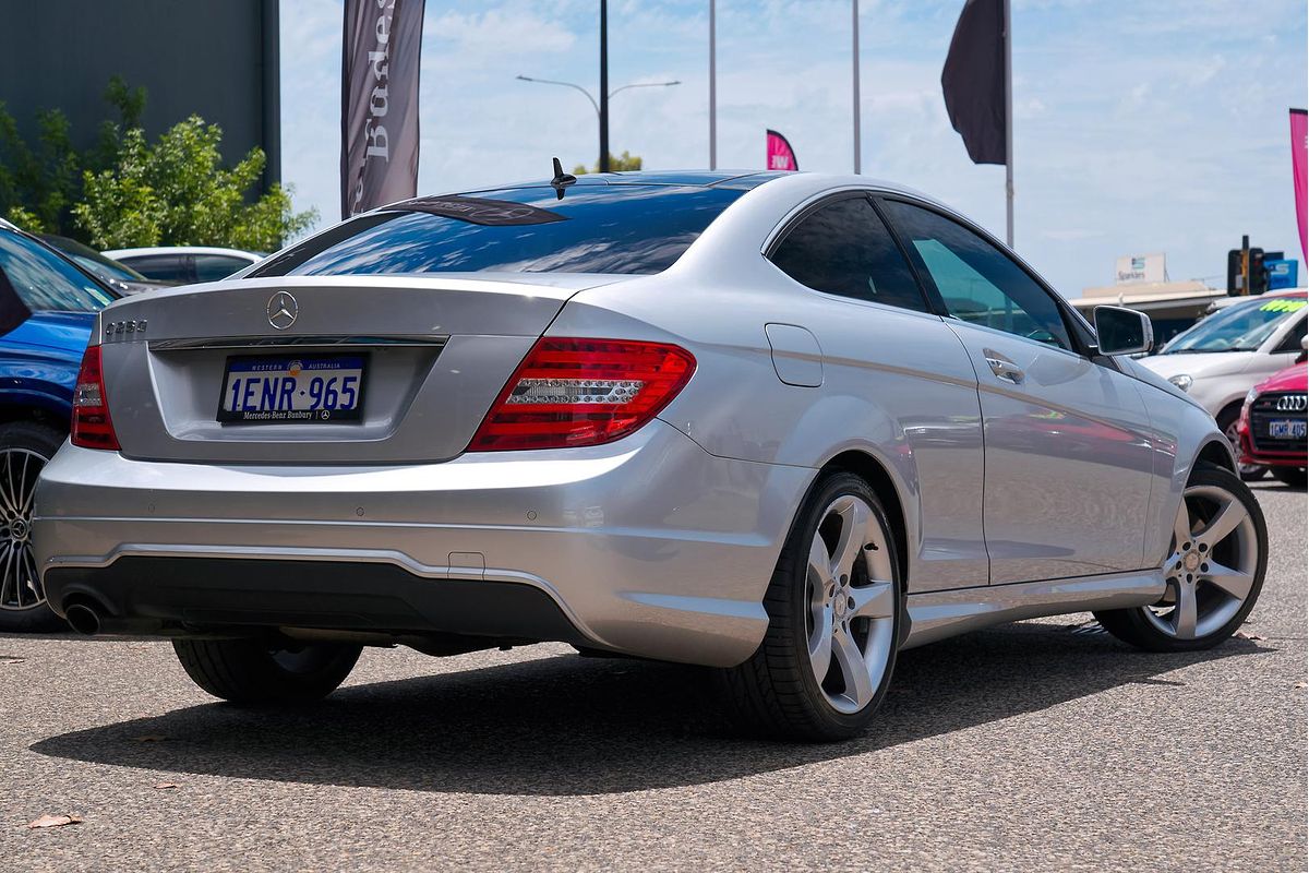 2014 Mercedes-Benz C-Class C250 C204