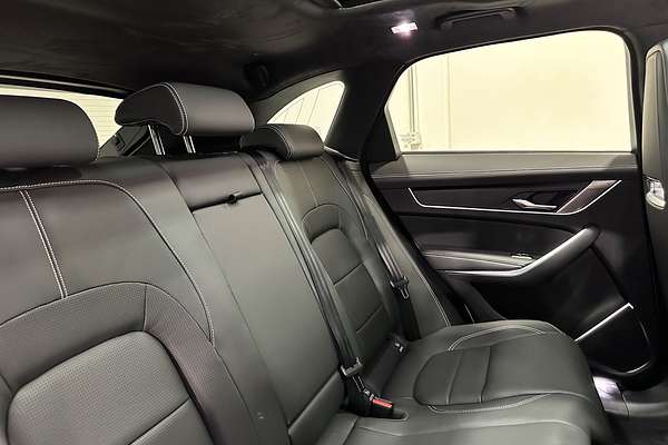 2024 Jaguar F-PACE P250 R-Dynamic SE 90th Anniversary Edition X761