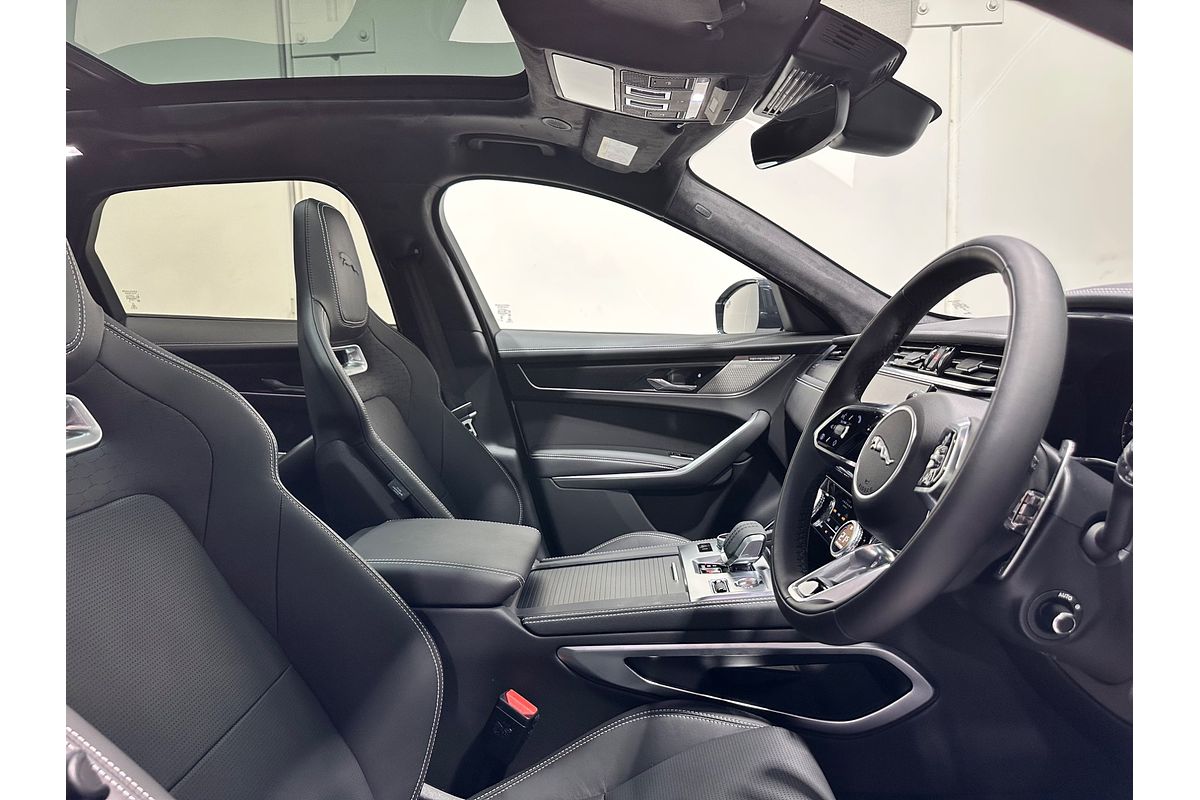 2024 Jaguar F-PACE P250 R-Dynamic SE 90th Anniversary Edition X761