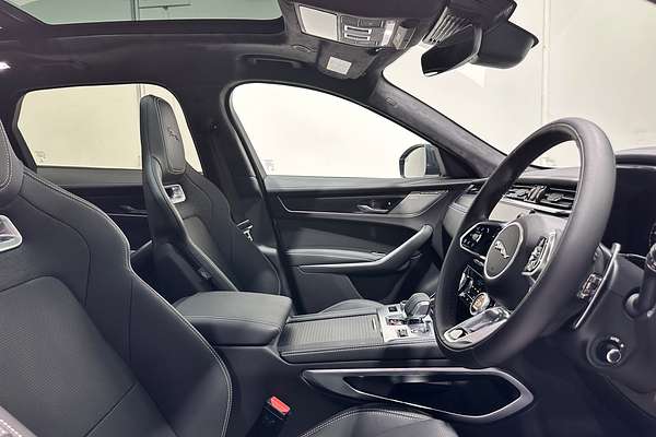 2024 Jaguar F-PACE P250 R-Dynamic SE 90th Anniversary Edition X761