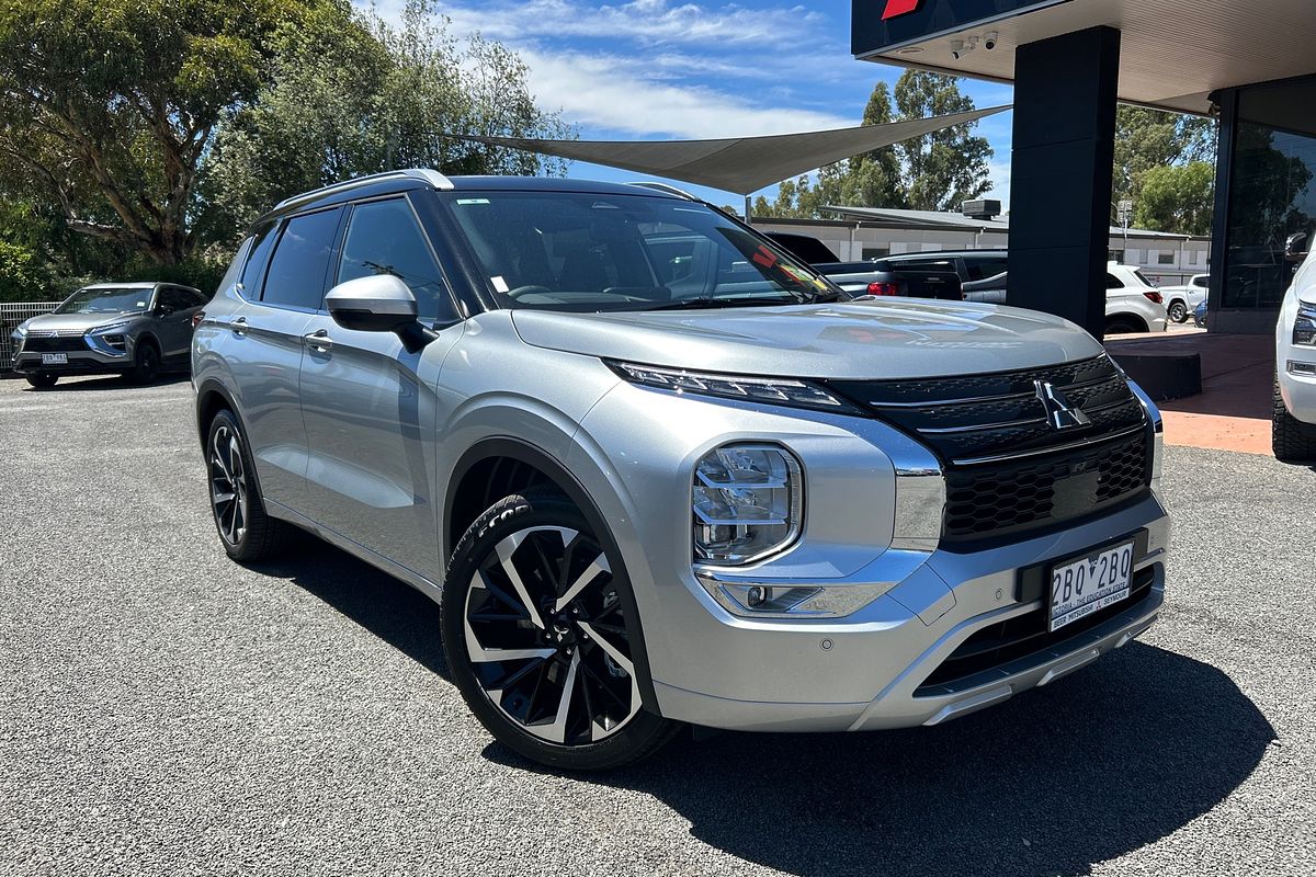 2024 Mitsubishi Outlander Exceed Tourer ZM