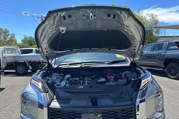 2024 Mitsubishi Outlander Exceed Tourer ZM