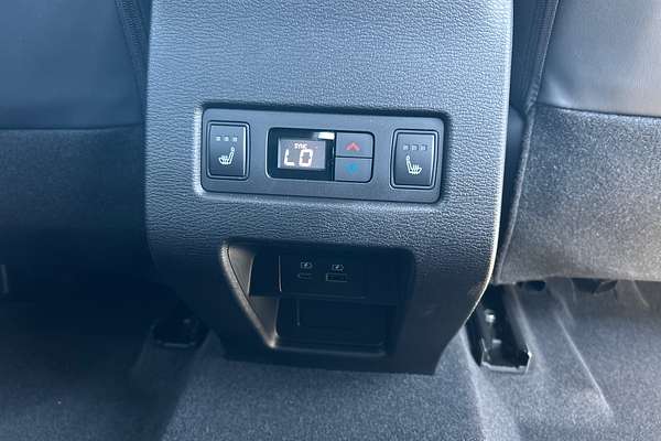 2024 Mitsubishi Outlander Exceed Tourer ZM