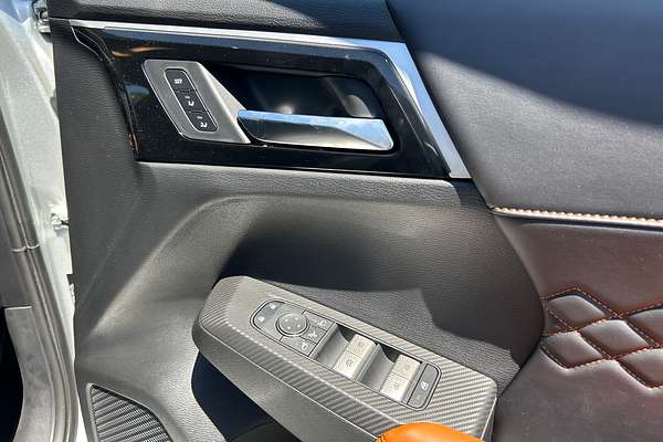 2024 Mitsubishi Outlander Exceed Tourer ZM