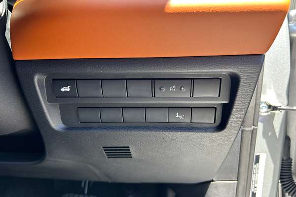 2024 Mitsubishi Outlander Exceed Tourer ZM