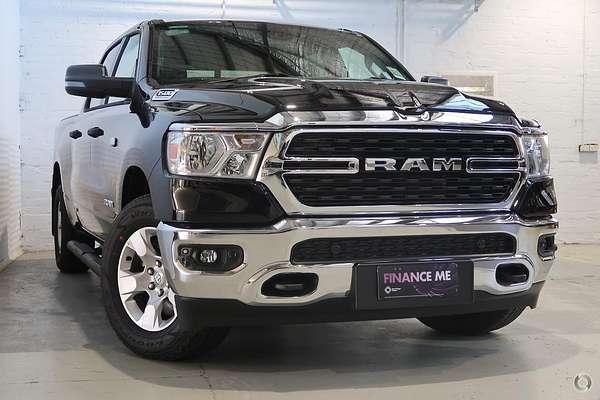 2023 RAM 1500 BIG HORN (5-7 T