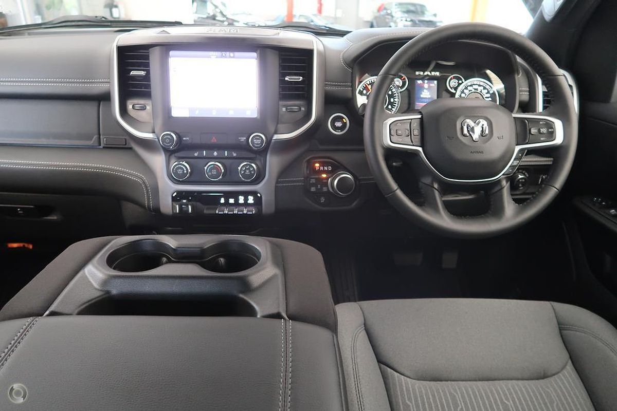 2023 RAM 1500 Big Horn DT 4X4 LWB
