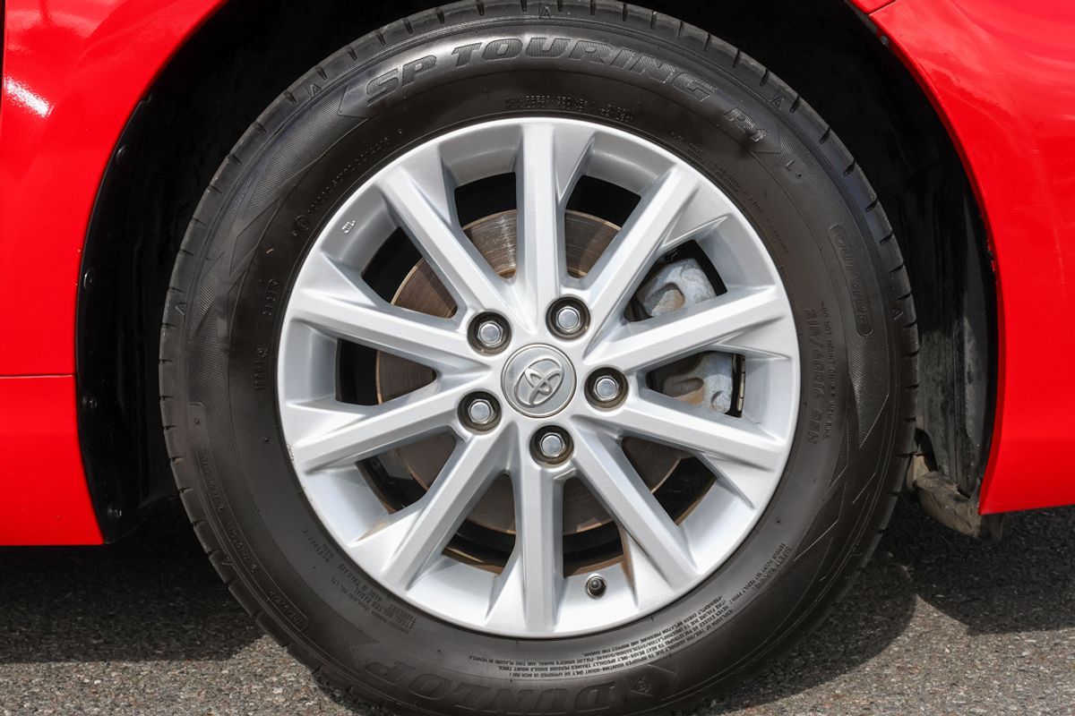 2017 Toyota Camry Altise ASV50R