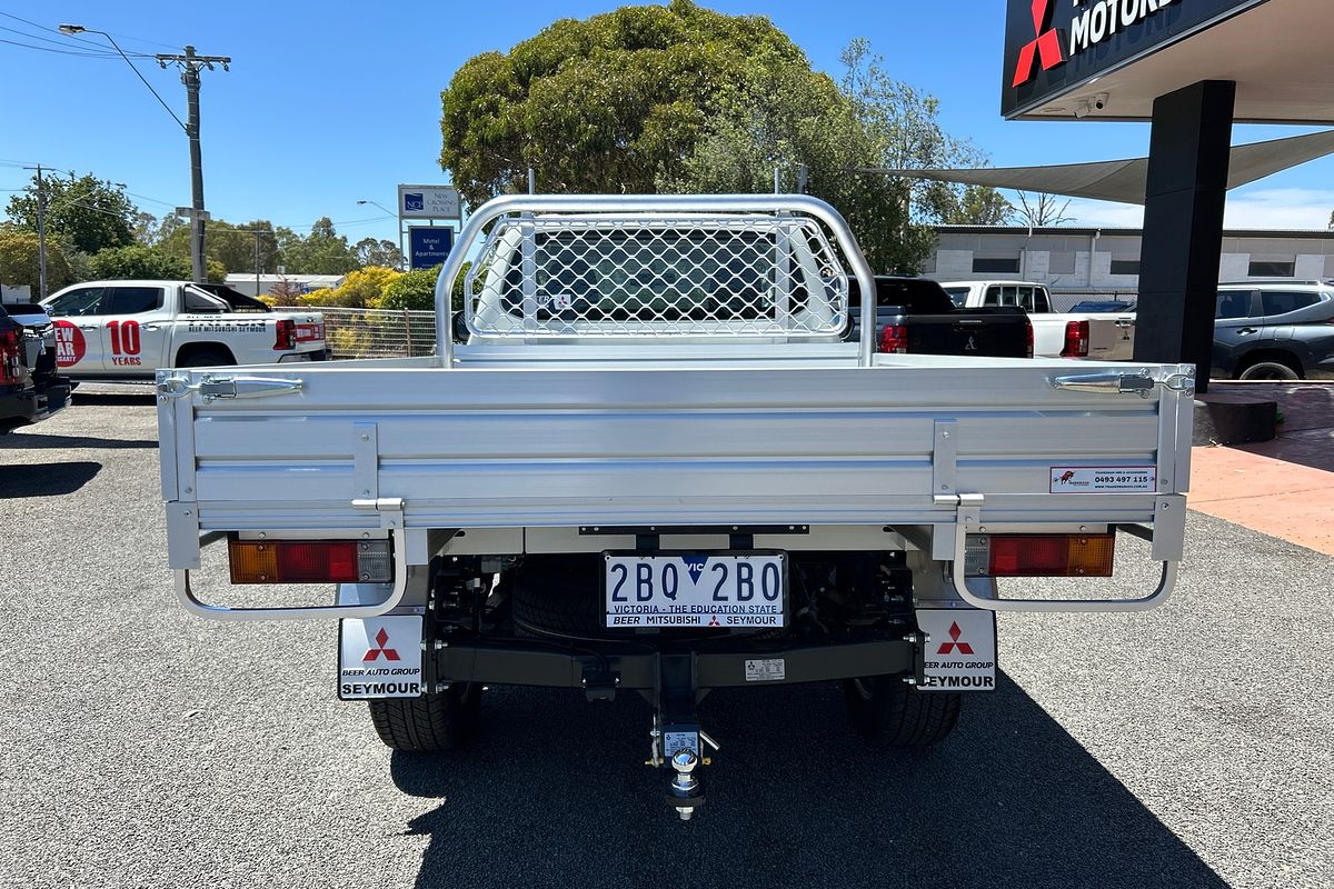 2023 Mitsubishi Triton GLX MR 4X4