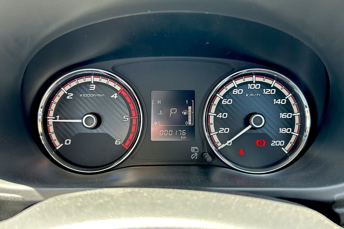 2023 Mitsubishi Triton GLX MR 4X4