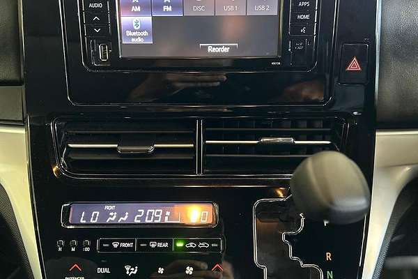 2019 Toyota Tarago GLX ACR50R