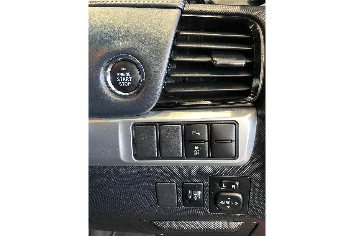 2019 Toyota Tarago GLX ACR50R