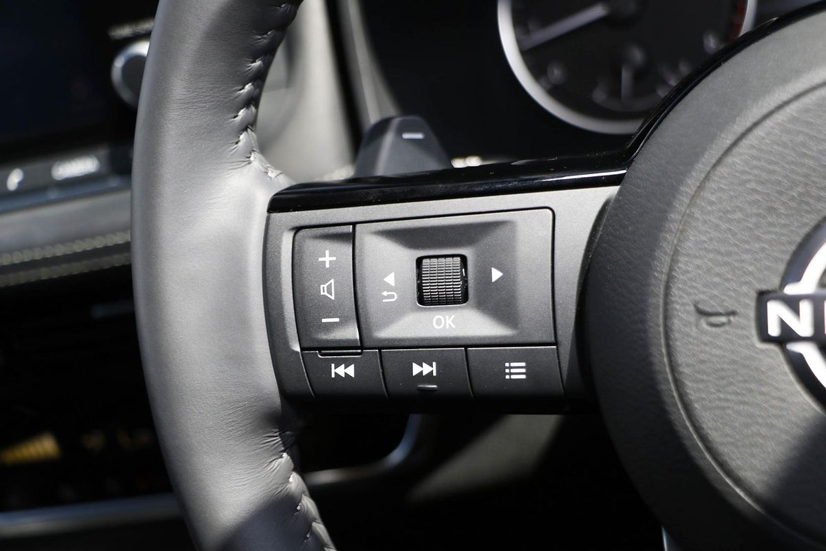 2024 Nissan X-TRAIL ST-L T33