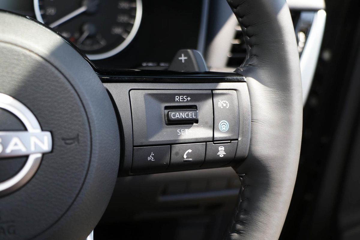 2024 Nissan X-TRAIL ST-L T33