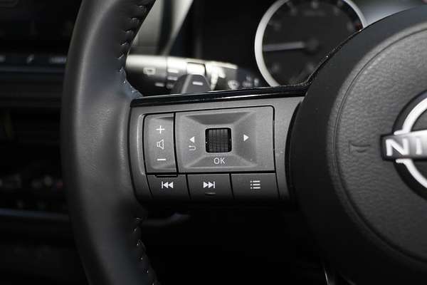 2024 Nissan X-TRAIL ST-L T33
