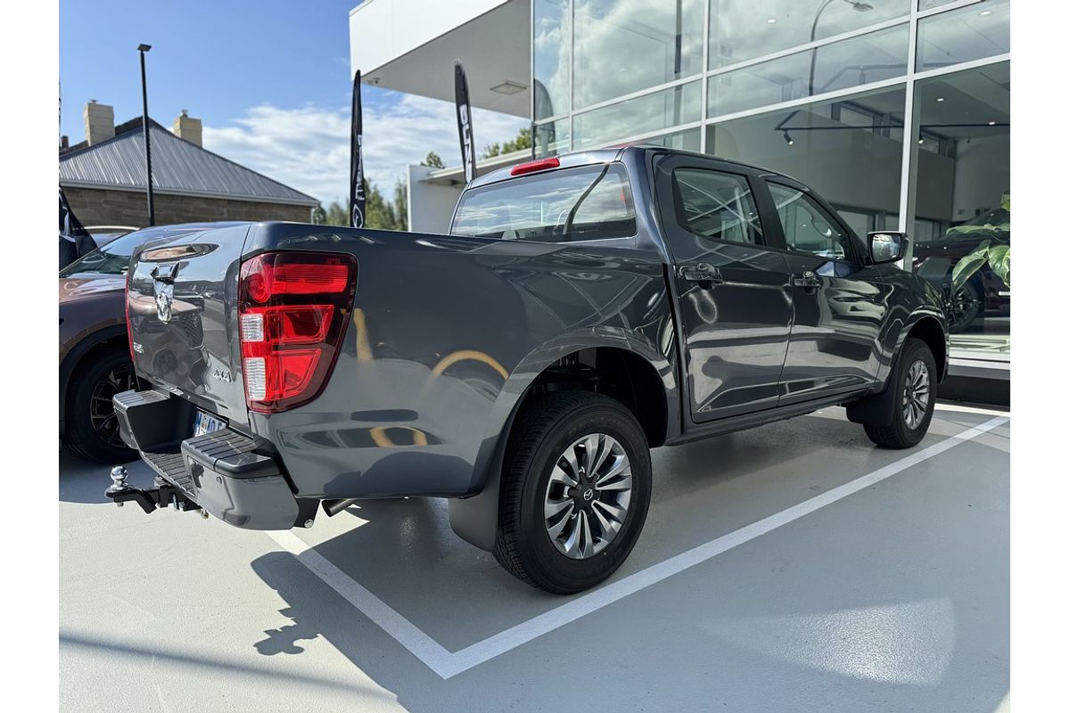 Mazda BT-50 F 6AUTO 3.0L DUAL CAB PICKUP XT 4X4