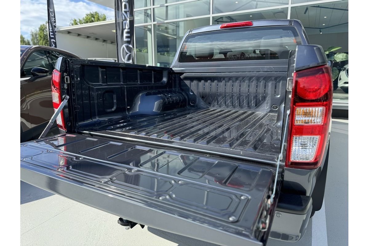 Mazda BT-50 F 6AUTO 3.0L DUAL CAB PICKUP XT 4X4